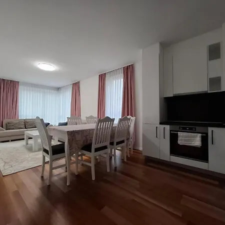 Luxury With Garage Sarajevo